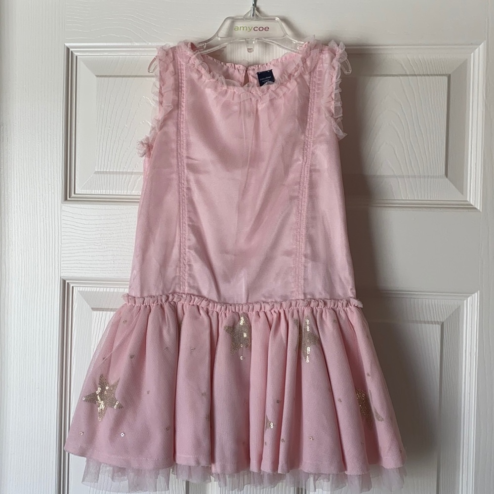 BabyGap pink dress with gold stars - size 3 years